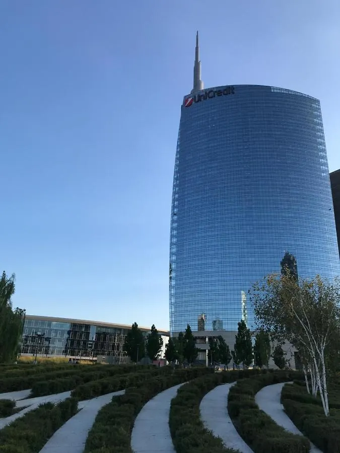 Central/Garibaldi Luxurious Two-Room Apartment. Milano Lejlighed