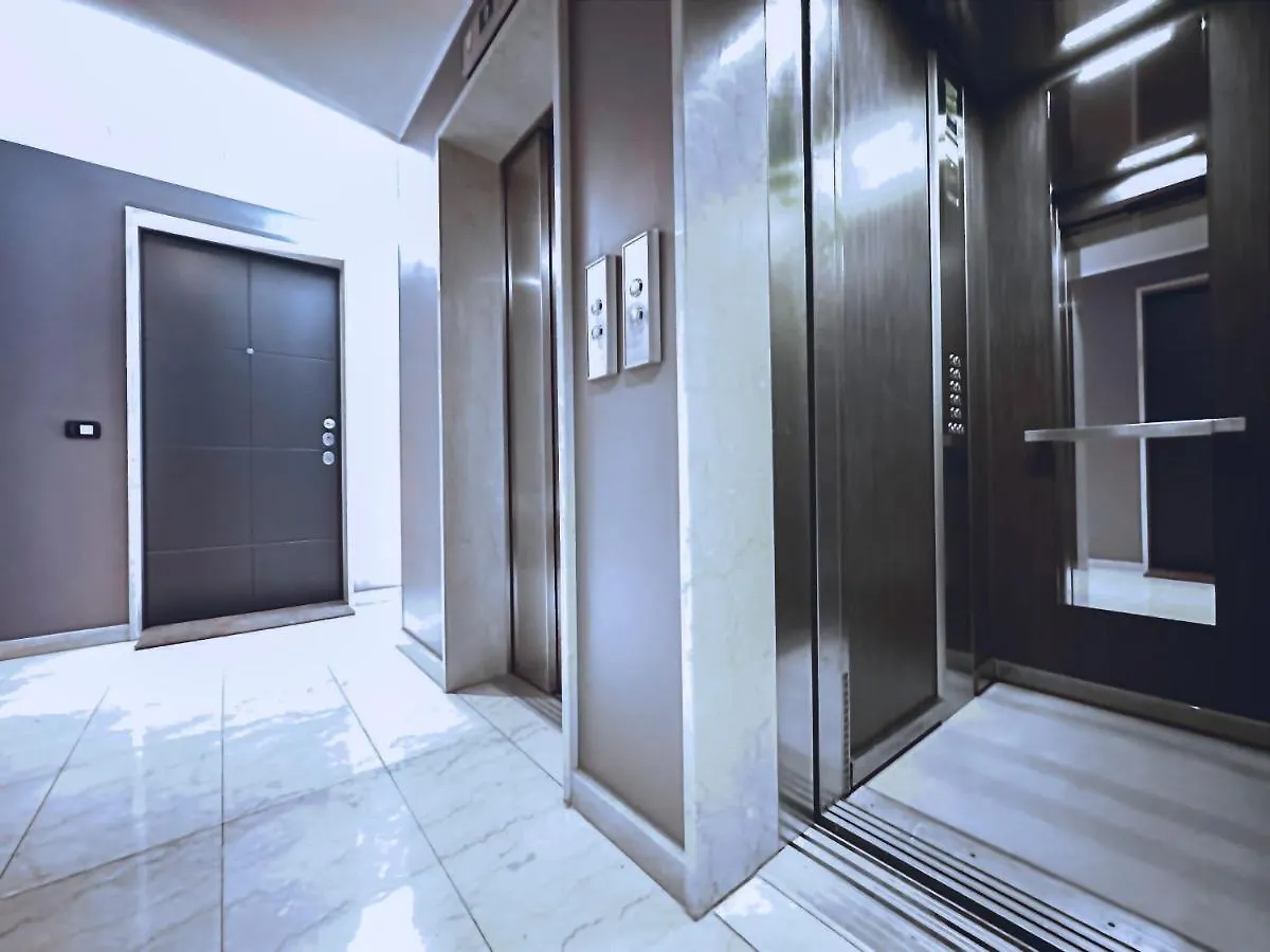 Apartment Central/Garibaldi Luxurious Two-Room Apartment. Milan